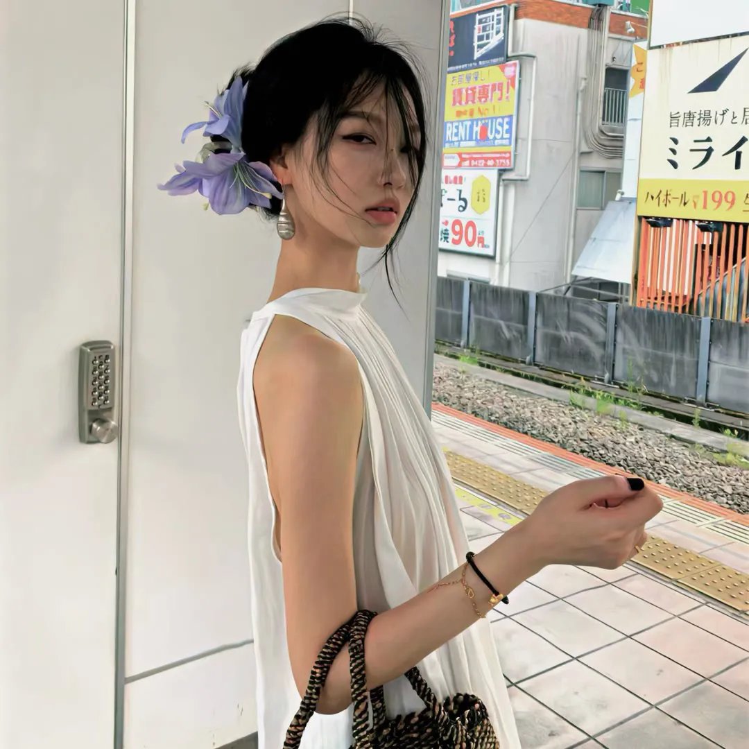 金光松美的四块石板